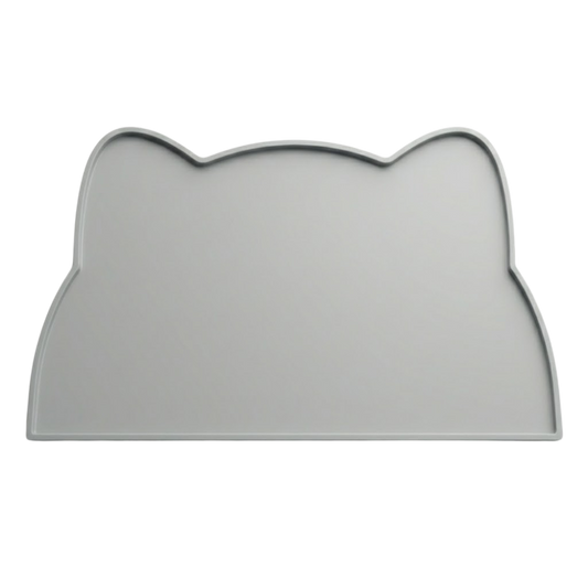 Roiskeita estävä alusta Kattellan juoma-altaalle